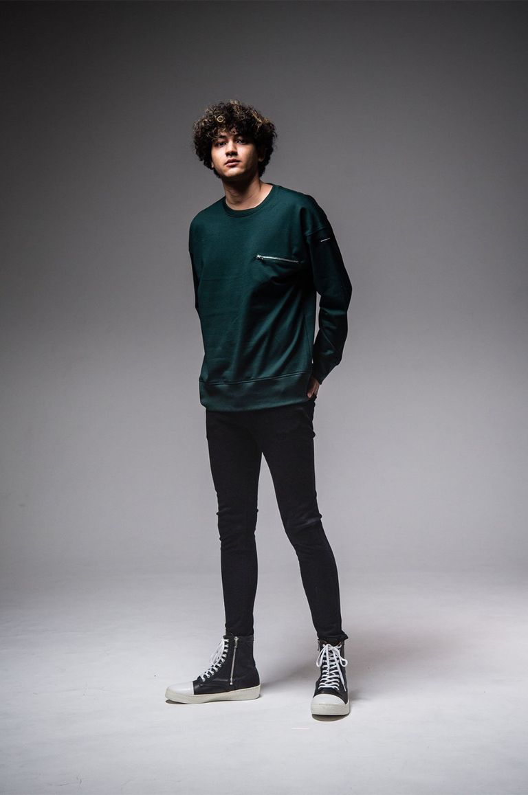 RESOUND CLOTHING - fastener pocket trainer / ファスナー