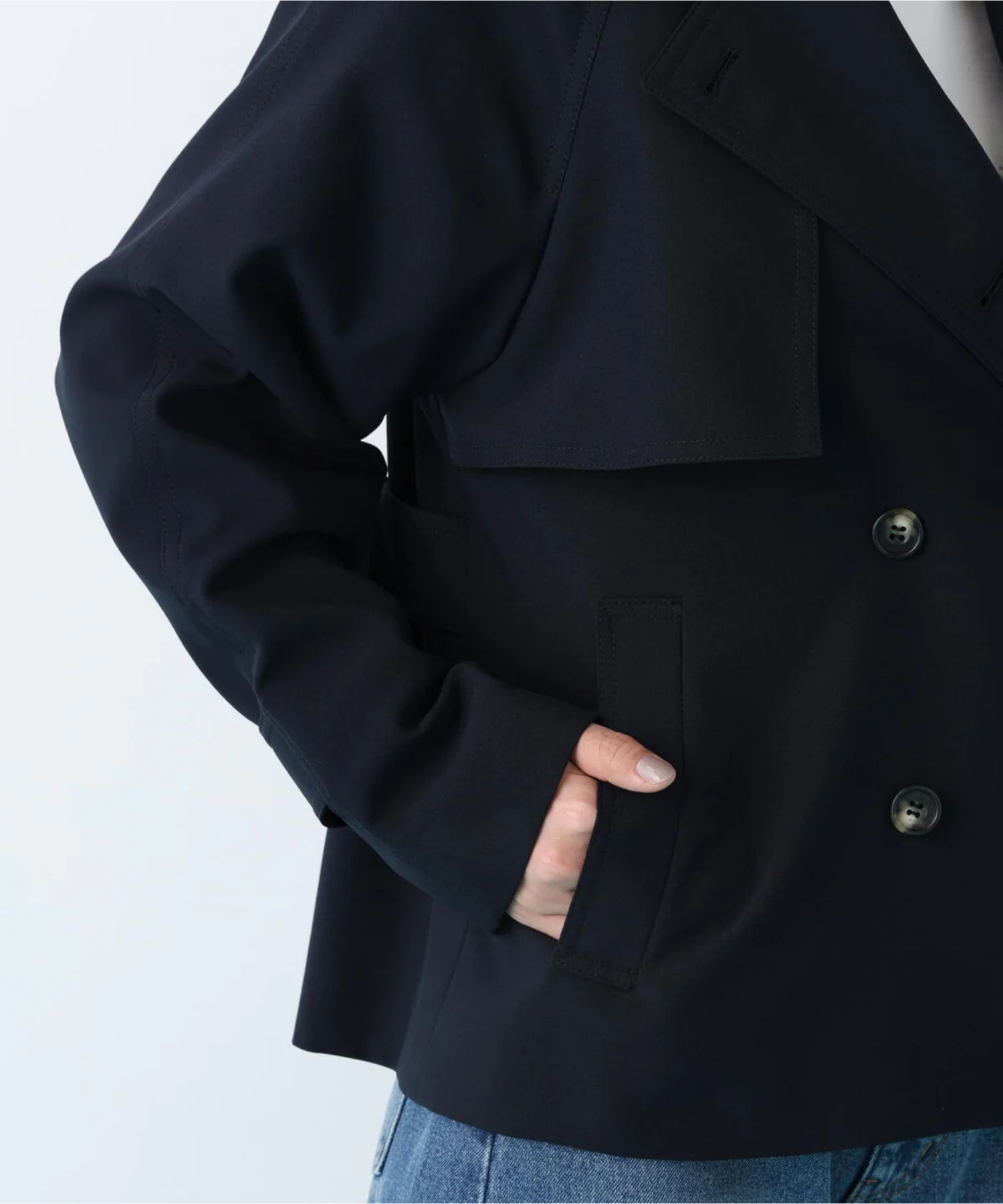 ソフトオックスショートトレンチコート(ネイビー)ポリエステル / ストレッチあり / 前釦あき / 前ポケット×2 / 0316151221