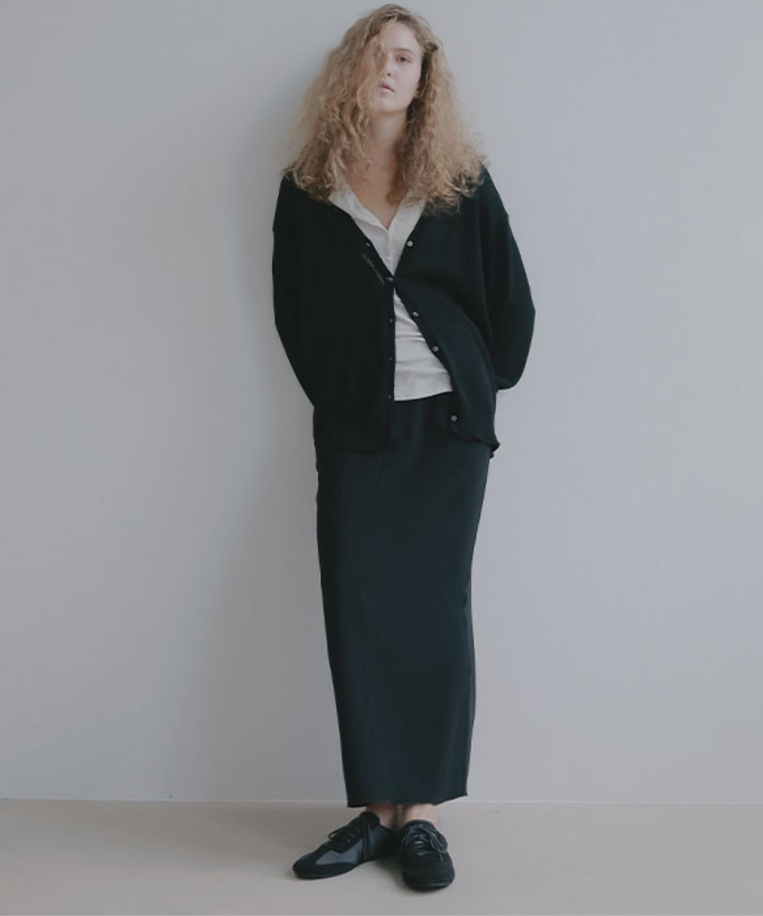 ダブルフェイスIラインスカート(ブラック) ポリエステル / シワになりにくい / ローウエスト /