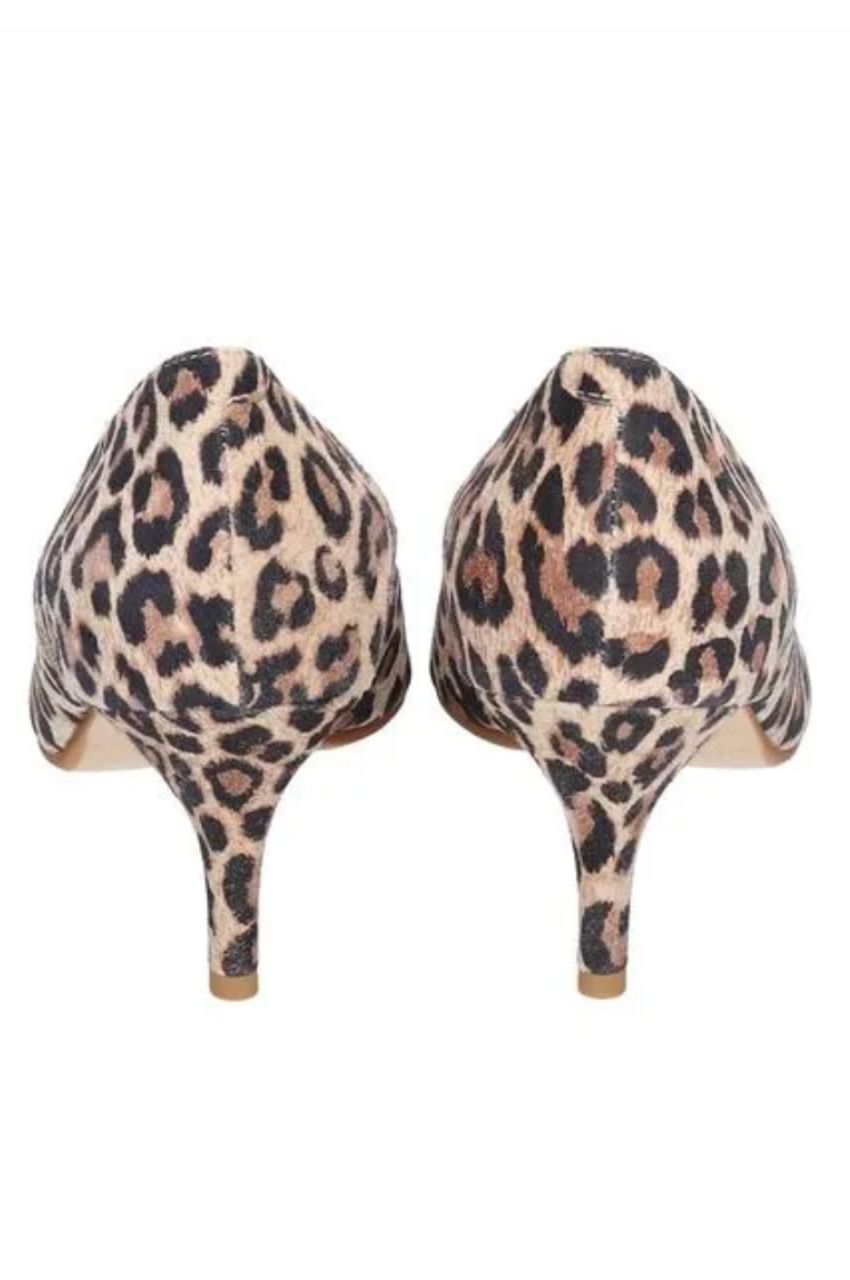 POINTED TOE PLAIN/PUMPS