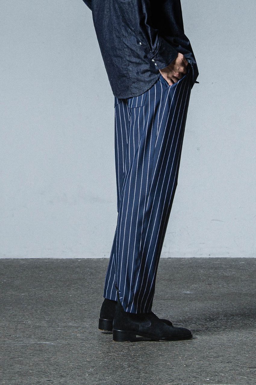 CHRIS EASY WIDE TUCK PANTS (NAVYST) /ポリエステル/ ストライプ柄 / ストレッチ / ワンタック / ベルトループ /  RC33-ST-016WT