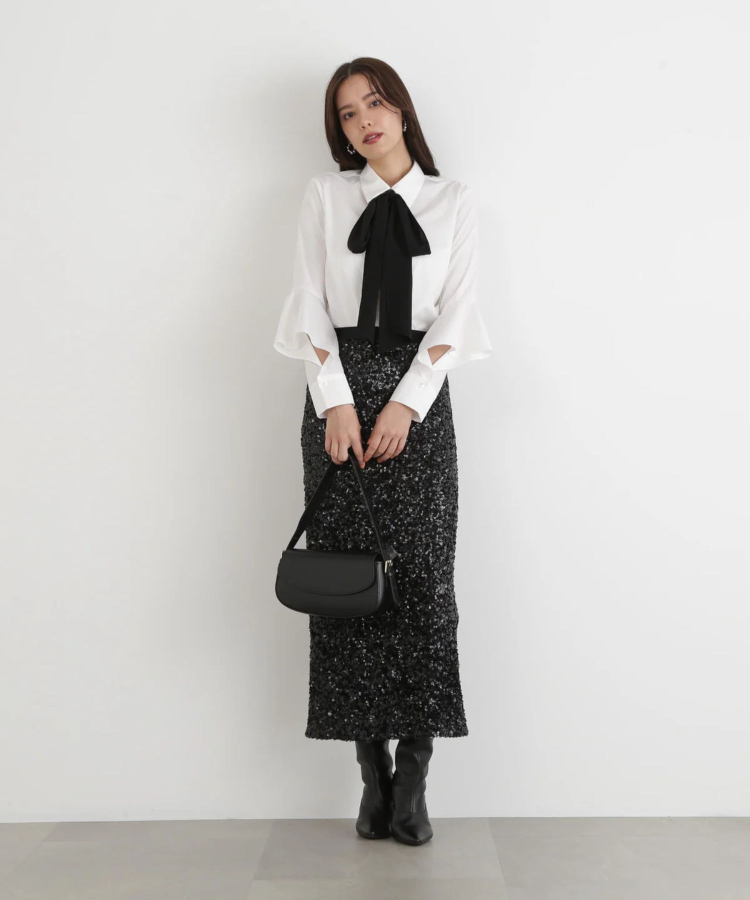 スパンコールスカート(ブラック)ポリエステル / ウエストゴム / ストレッチあり / 0315220109