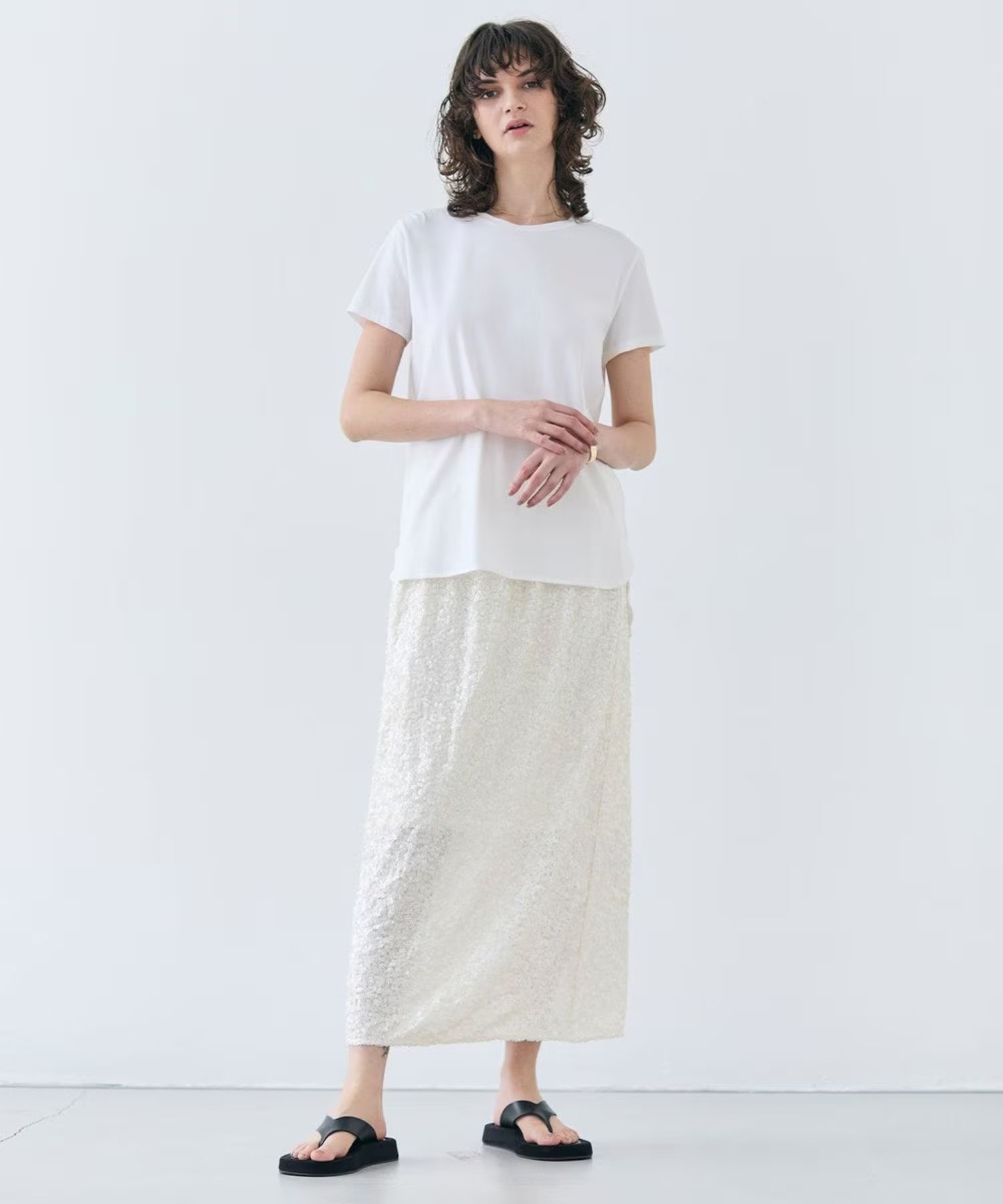 コットンクルーネックTシャツ (White) コットン / シャツテール / ストレッチ / ウォッシャブル /KKCWGA0002
