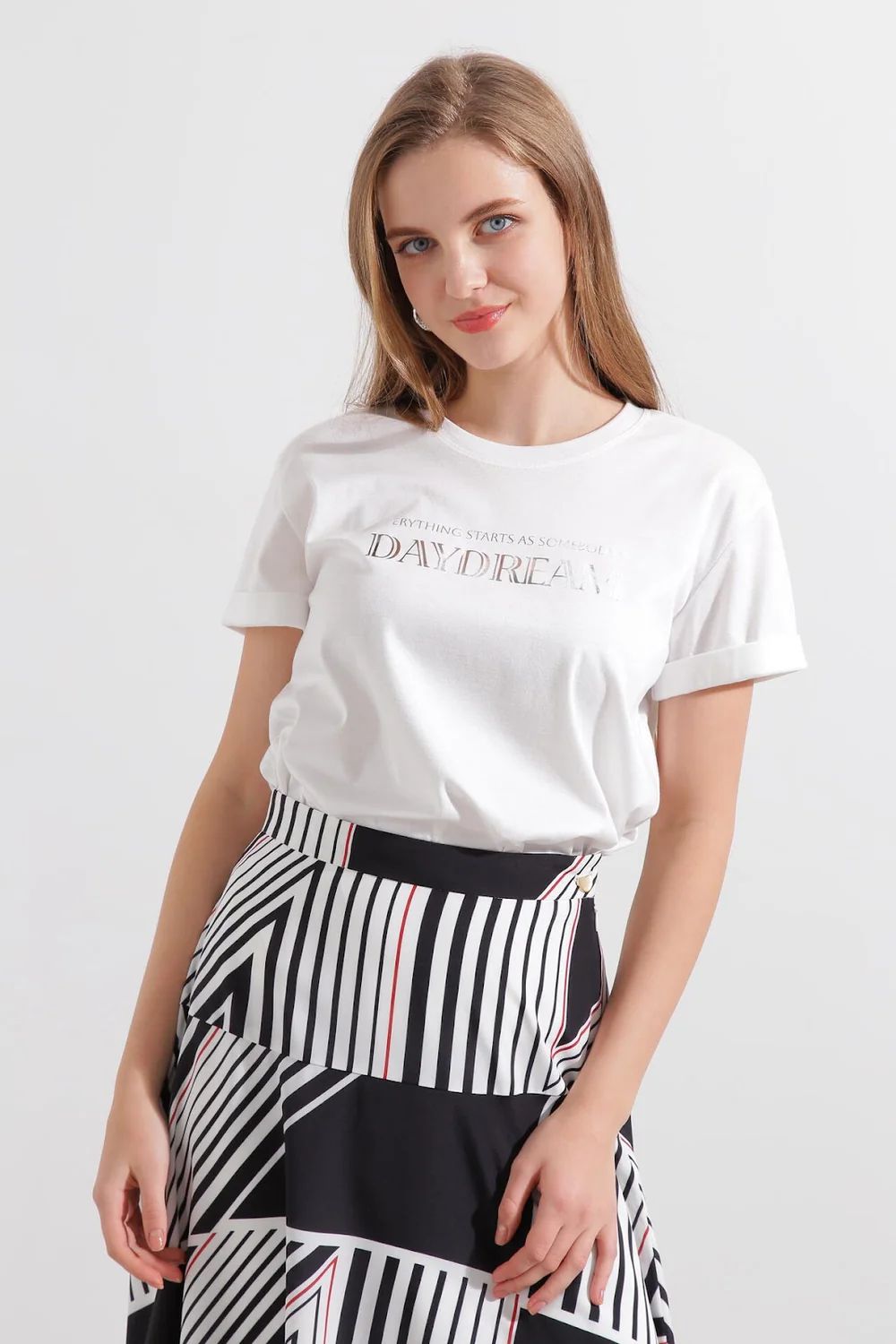 Day dreamTシャツ (ホワイト) / 綿 100% / ストレッチ / ウォッシャブル / 0315160308