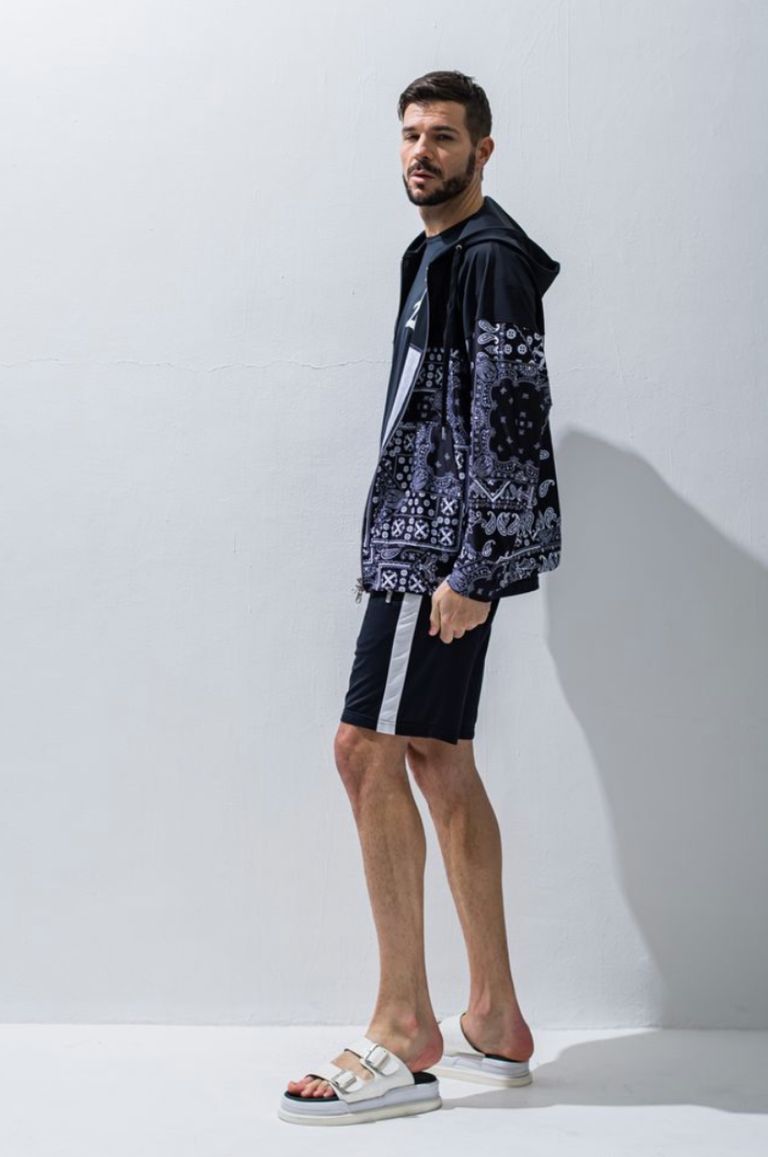 注目■RESOUND CLOTHING■大人気 ラッシュガードパーカー 国内発 RESOUND CLOTHING - バンダナラッシュガードパーカー (ブラック