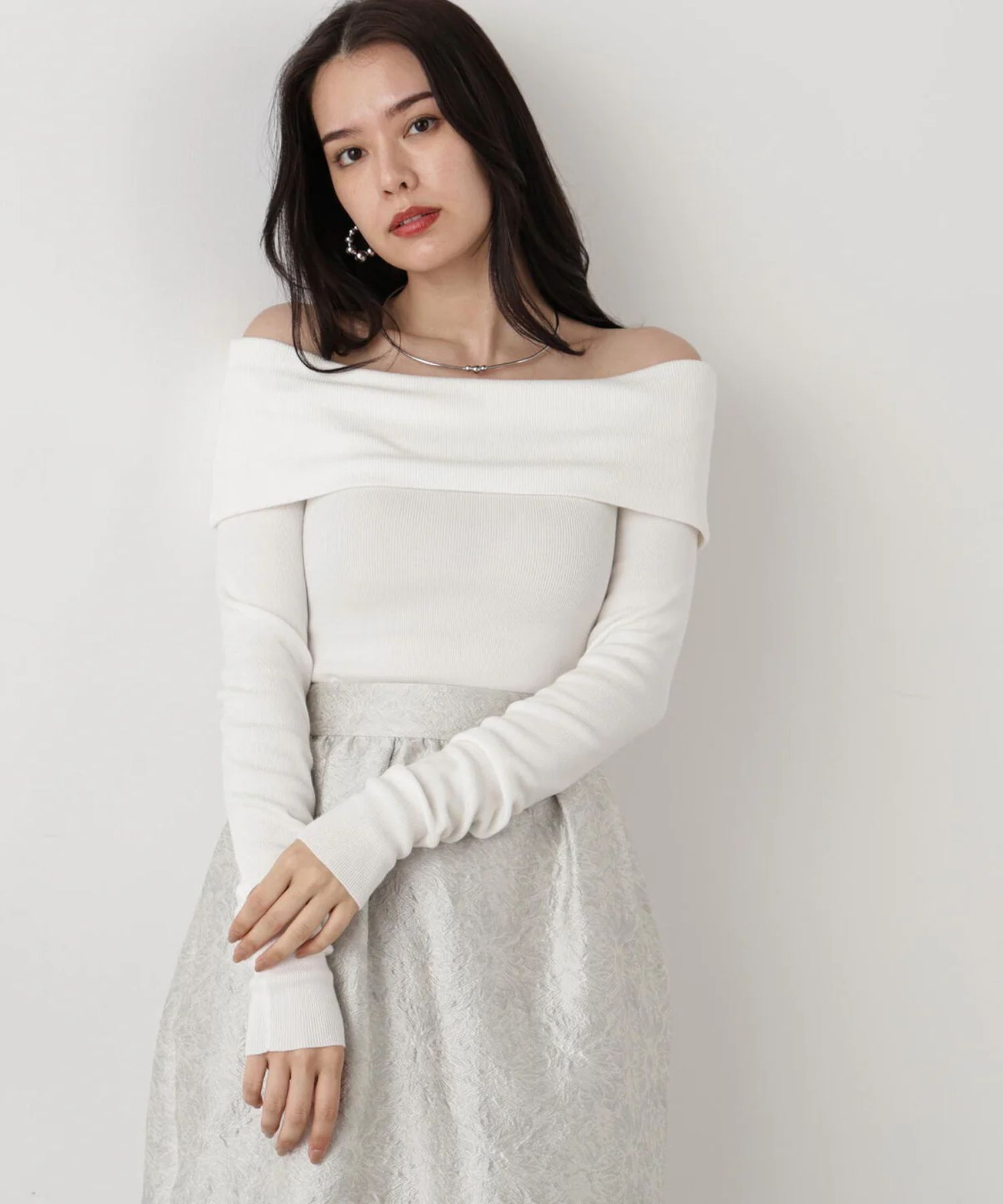 オフショルダー2WAYニットプルオーバー(ホワイト)ポリエステル / ウォッシャブル / 手洗い可 / かぶって着用 / 裏なし / ストレッチあり/ 0315270114