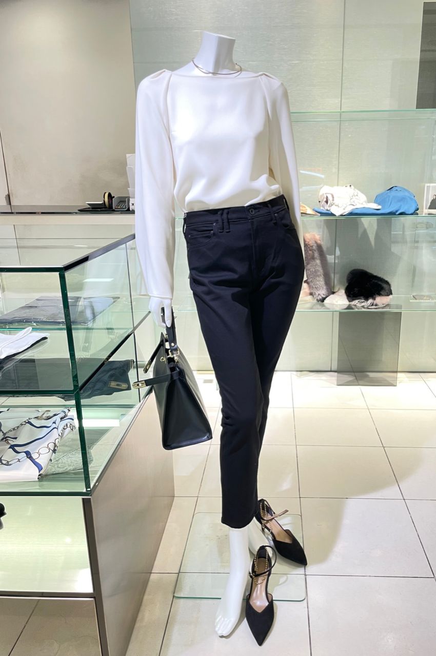 SLIM TAPERED CHARLOTTE/スリムテーパードシャルロット