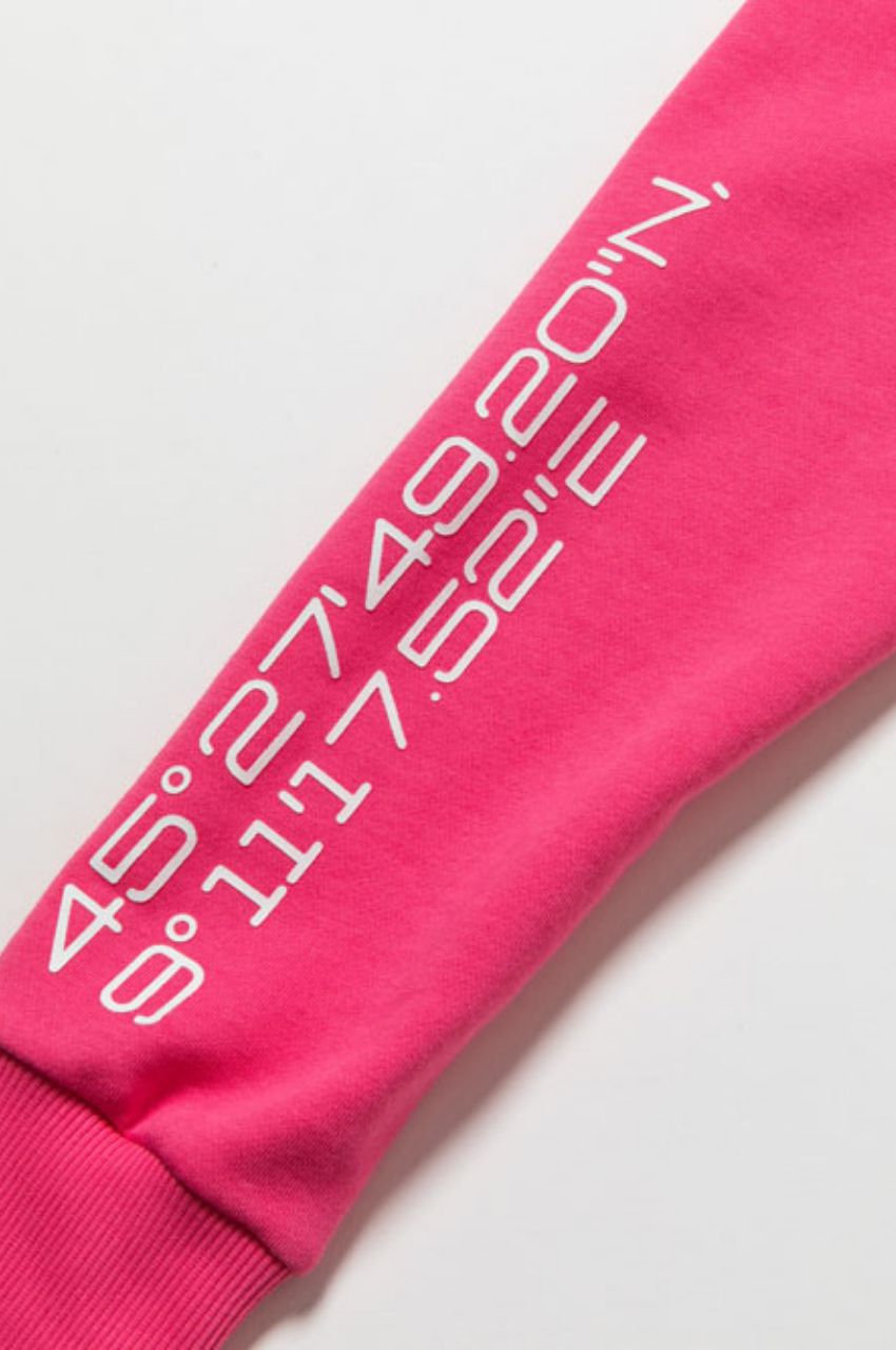 FLASH COLOR BOX LOGO P/O HOODIE /フレッシュカラーボックスロゴフーディ
