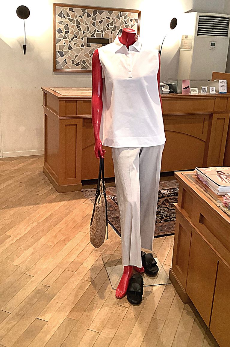 【新品】Theory ノースリーブポロシャツ Theory - ノースリーブポロシャツ / スキッパーネック