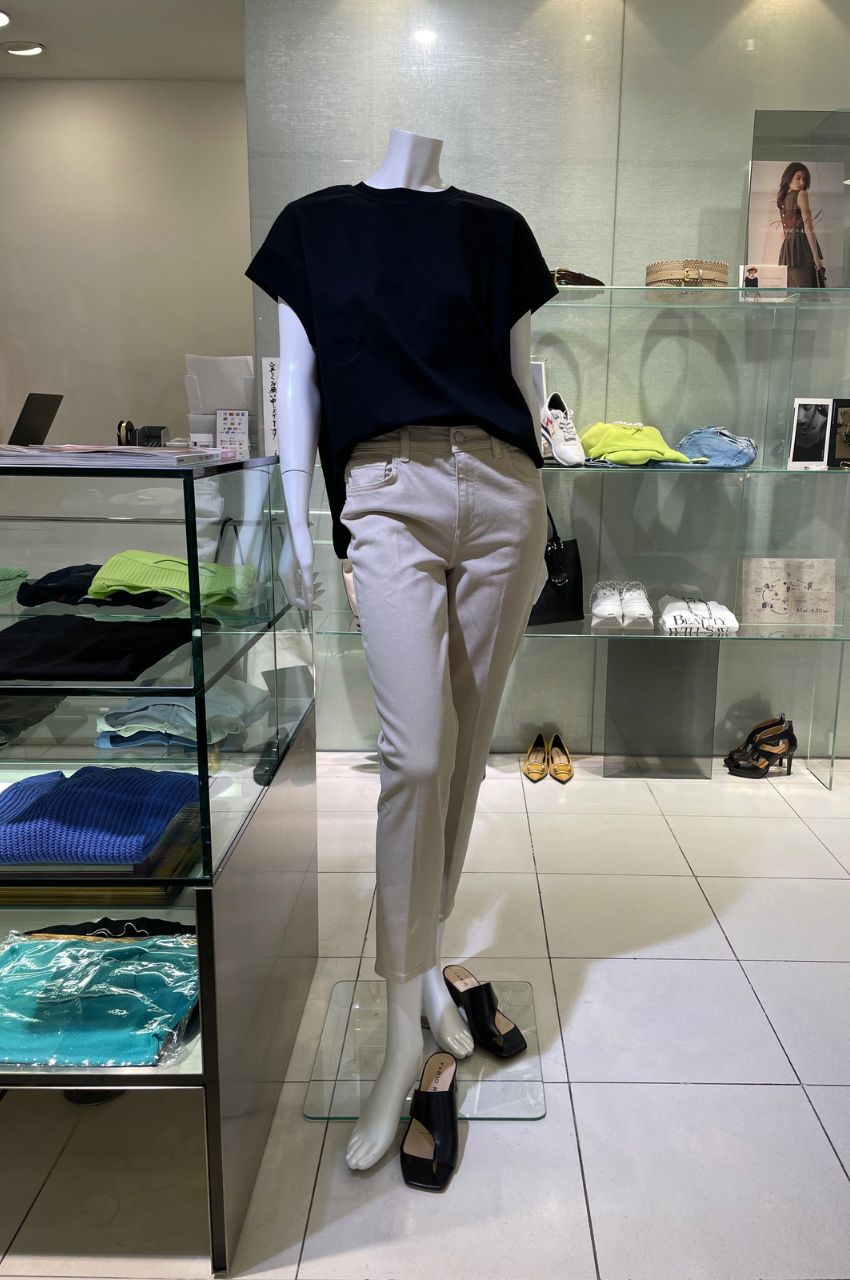 スリムテーパードデニムパンツ / ウォッシャブル