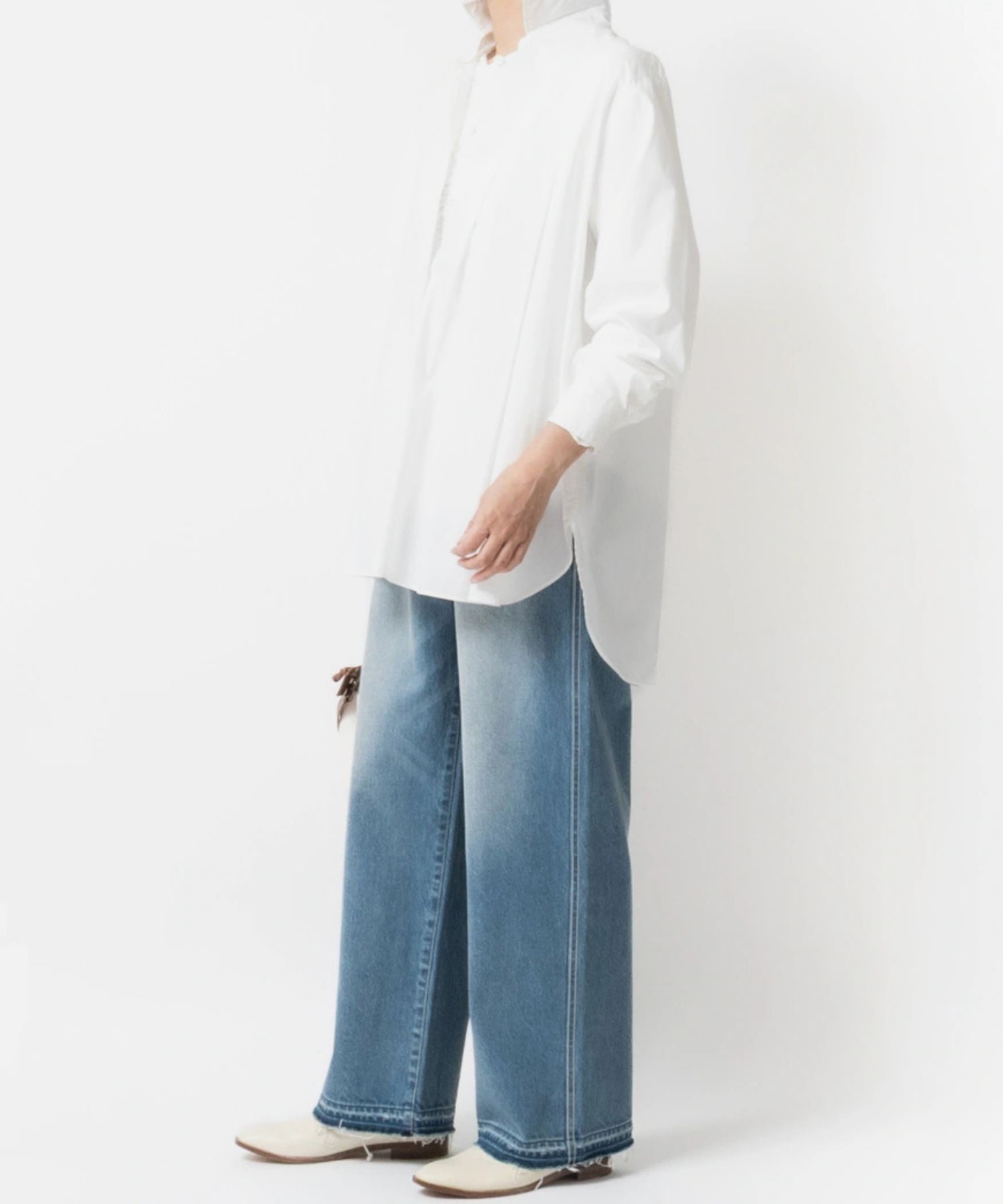 Pleated Shirt (オフホワイト()  セルロース /  ステンカラー/ タック / 吸湿速乾性 / 手洗可 / FS262-03007
