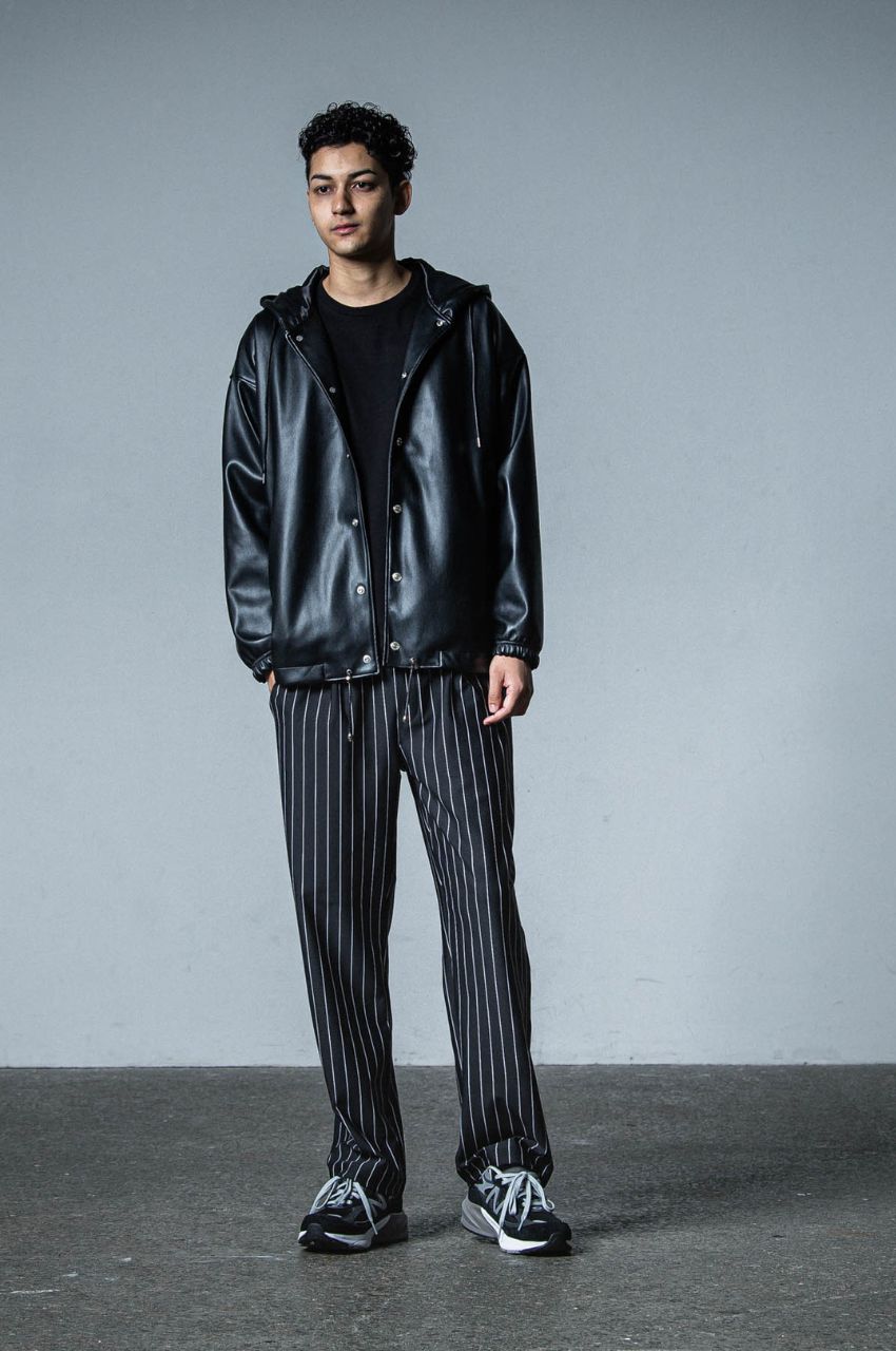 CHRIS EASY WIDE TUCK PANTS (BKST) /ポリエステル/ ストライプ柄 / ストレッチ / ワンタック / ベルトループ /  RC33-ST-016WT