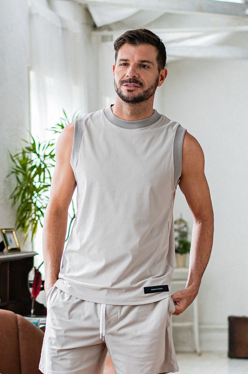 HOME NYLON NO SLEEVE (グレージュ) ナイロン / ストレッチ / 速乾性 / RC32-T-008
