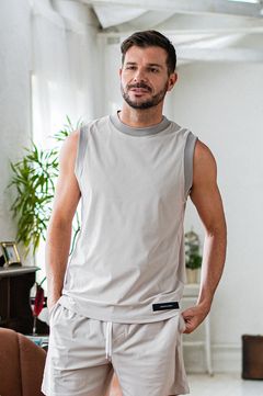 HOME NYLON NO SLEEVE (グレージュ) ナイロン / ストレッチ / 速乾性 / RC32-T-008