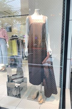 スクエアネックリラックスコクーンワンピース / ウォッシャブル