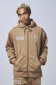 ESTER SUEDE ZIP HOODIE (ベージュ) ポリエステル / フロントZIP / ポケット有り / ロゴ /  14505