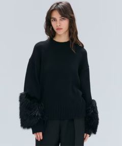 CHESTER / フェイクファークルーネックニット ( Black ) ウール / 袖口フェイクファー / 手洗可 / KRCWGW0405