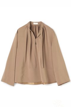 2-wayストレッチ タイ付きスタンドカラーブラウス (ベージュ ) ポリエステル / ストレッチ / 手洗い可 / 首元ホック付き / 11-01-51-01003
