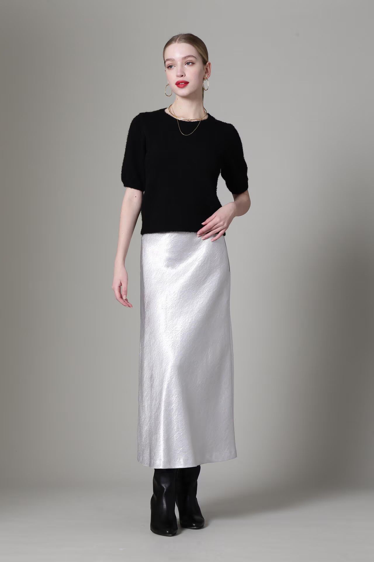 [URBAN PRECIOUS] サテンマーメイドスカート (シルバー) / ポリエステル 100% / ストレッチ / 0315120115