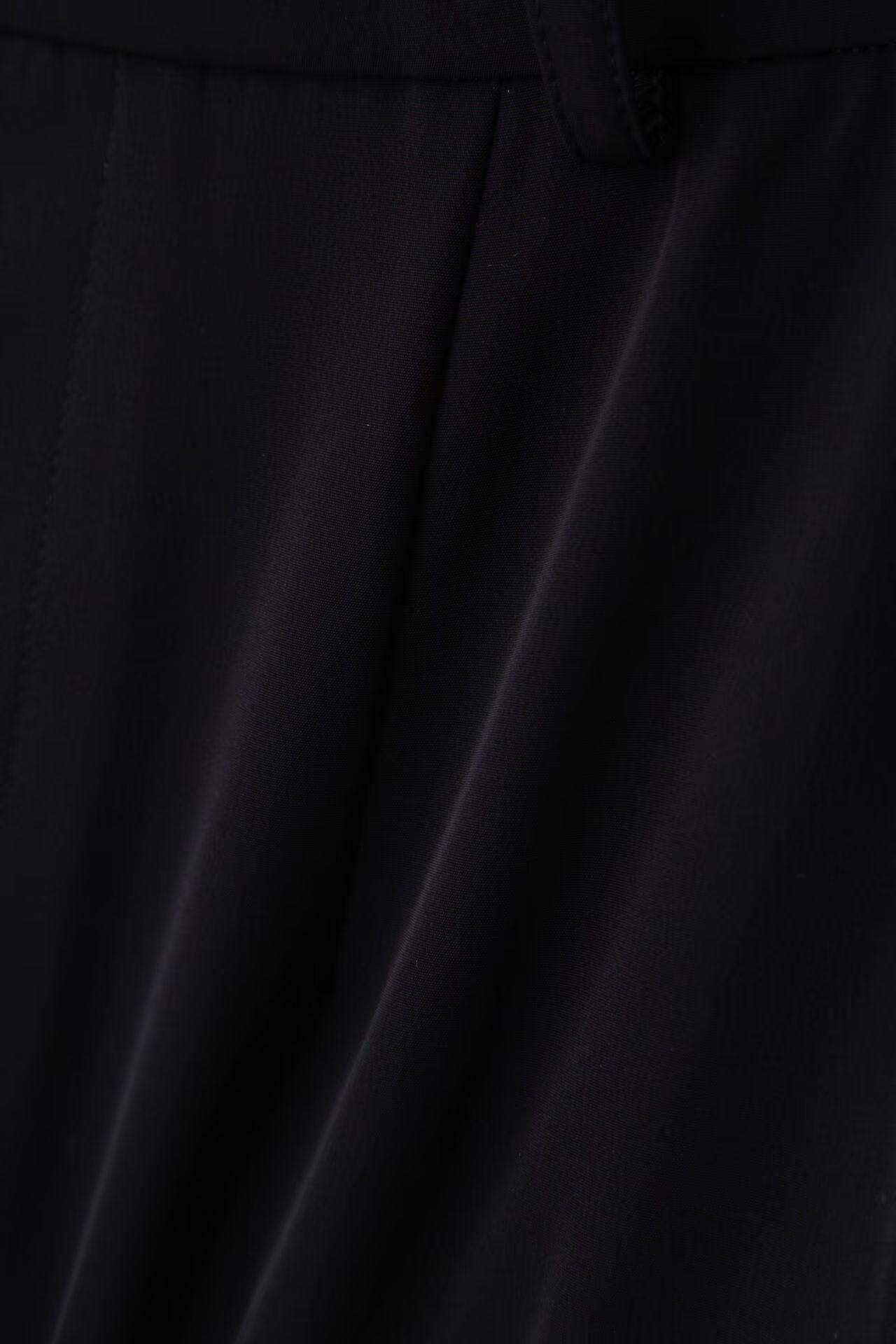 サイドスリットセンタープレスパンツ（ネイビー）ポリエステル / ストレッチ / 裏地付き / ウエストゴム / セットアップ / ウォッシャブル / 日本製