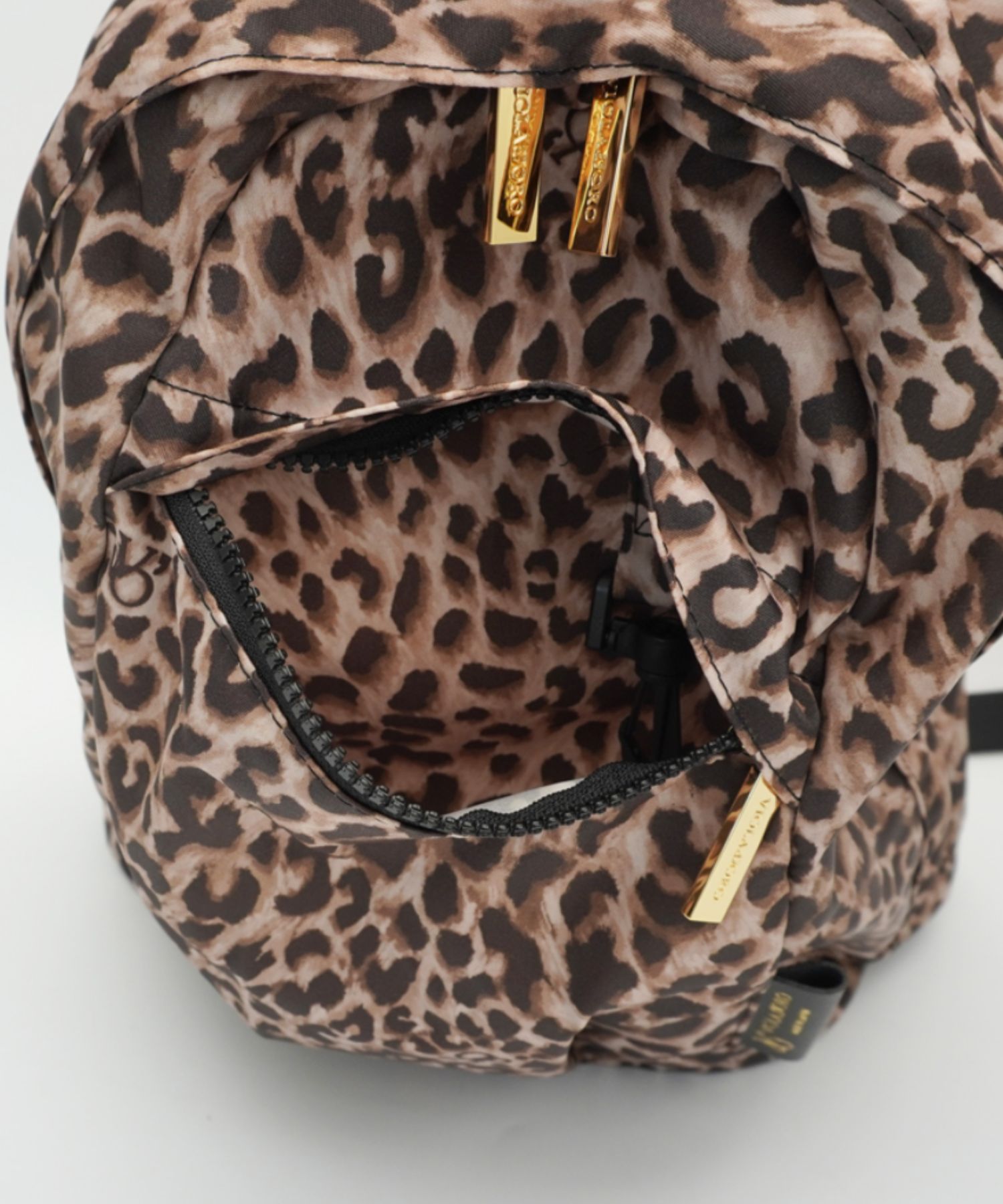 GINO(leopard)ナイロン×牛革 / ファスナーポケット / ゴールド金具 / V-2277