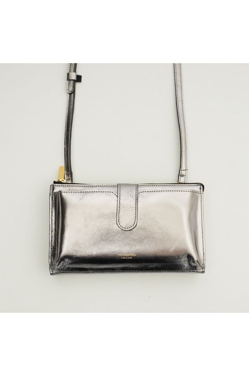 ADRIA（アドリア）V-1338（Silver）メタリックレザー 横型スマートフォンポシェット / 牛革 / iPhone14ProMax入る