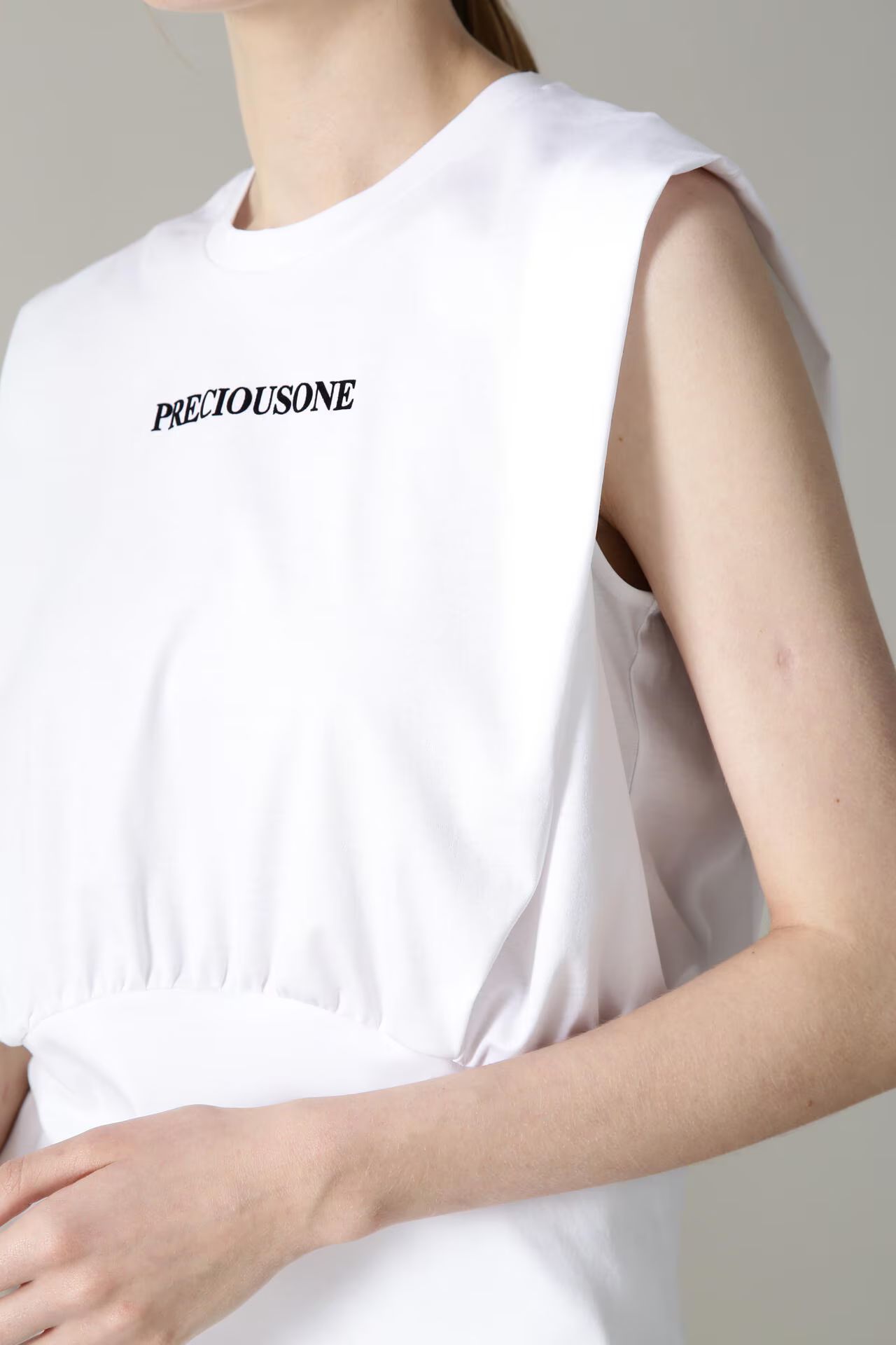 [URBAN PRECIOUS] PRECIOUSONE Tシャツ (ホワイト) / 綿 100% / ウォッシャブル / ストレッチ / 0314260711