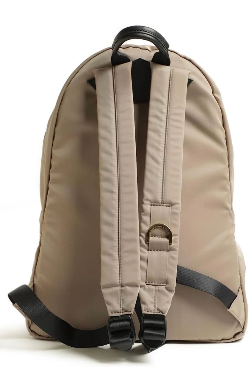 GINO / V-2133（Taupe）ナイロン / 牛革 / ジーノ（トープ）バックパック / ファスナーポケット有り / 本体貫通ポケット有り / キーフック有り / A4サイズ収納可 / 日本製【正規販売店】