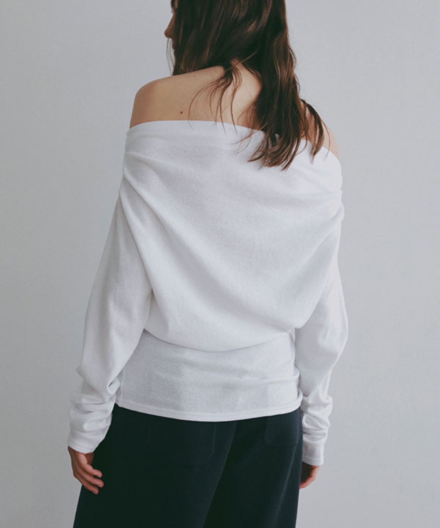 ワンショルダードレーププルオーバー(ホワイト) 綿 / ウォッシャブル / 手洗い可 / 1226212079