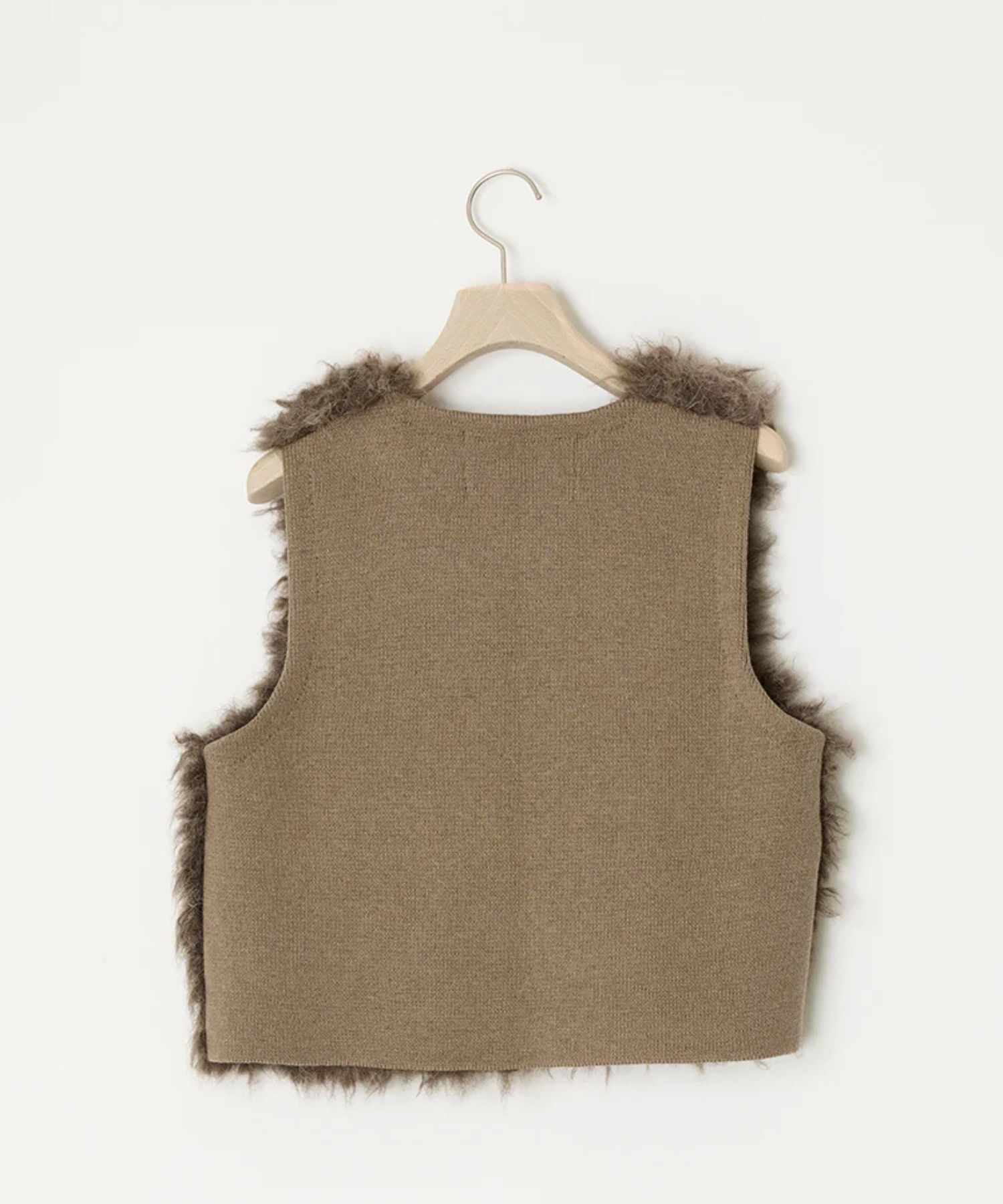 SHAGGY FAUX-FUR VEST( TAUPE) ポリエステル / フロントホック / サイドポケット/ 軽量ファーニット /ADWS-501-25