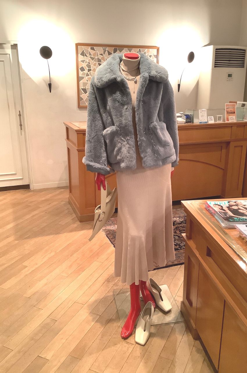 Traci Faux Fur Blue / フェイクファージャケット