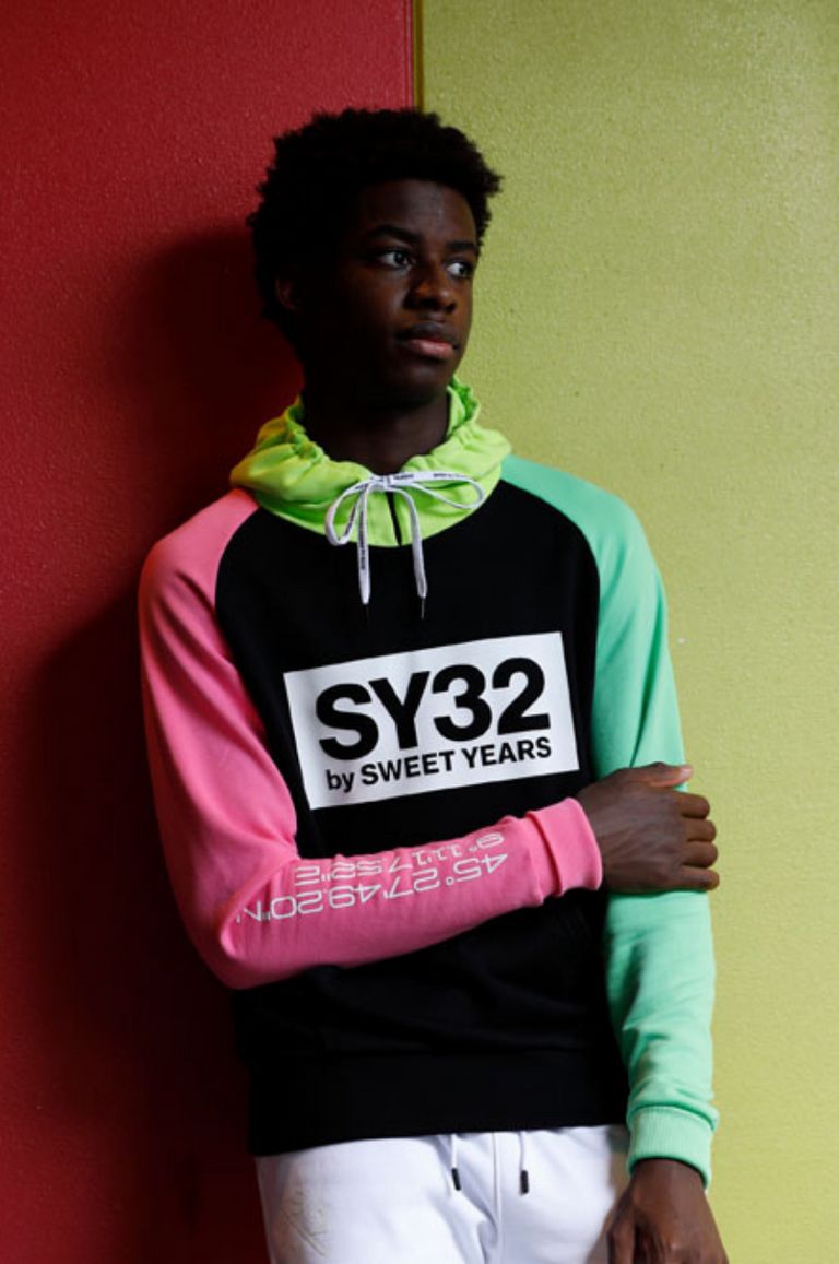 SY32 by SWEET YEARS - FLASH COLOR BOX LOGO P/O HOODIE /フレッシュ