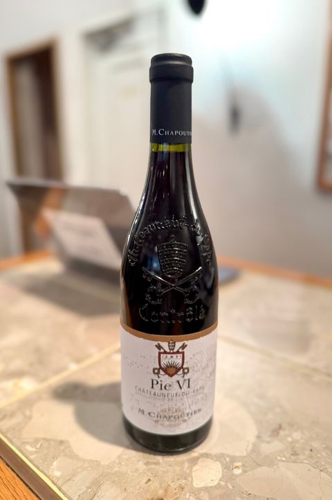 Chateauneuf du Pape Pie - シャトーヌフ・デュ・パプ ルージュ ピシス | ワイン 正規通販 LA FEMME