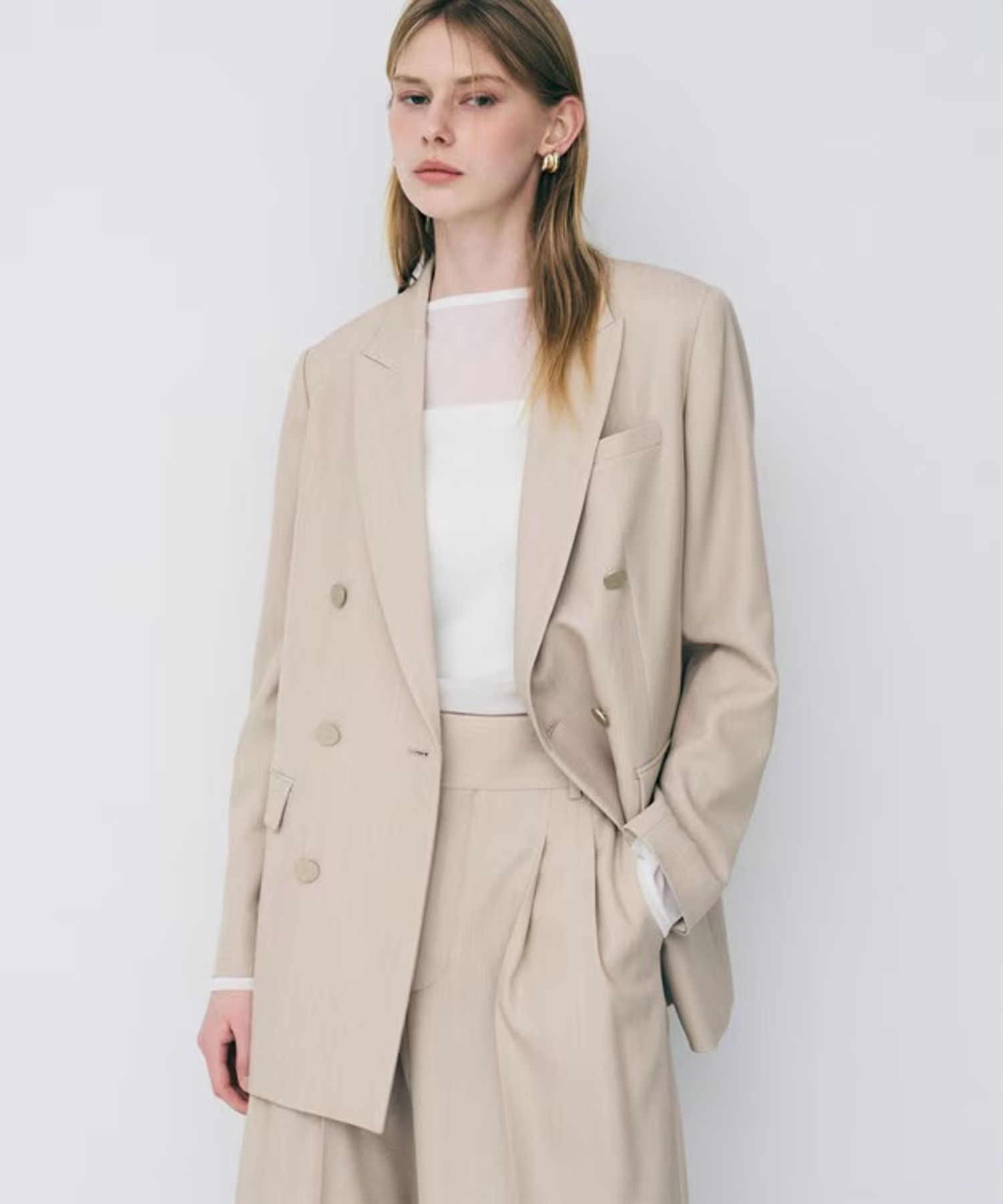 TWドビードスキンブレザー(ベージュ)ポリエステル / 前身頃、袖口にメタル釦 / JKUVGA0815