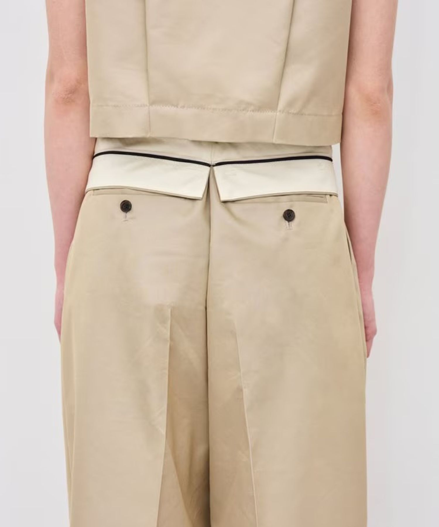 チノギャバジンワイドトラウザー(ベージュ) 綿 / ウォッシャブル / 手洗い可 / 撥水加工 / ハイウエスト/ PRUVLS3810