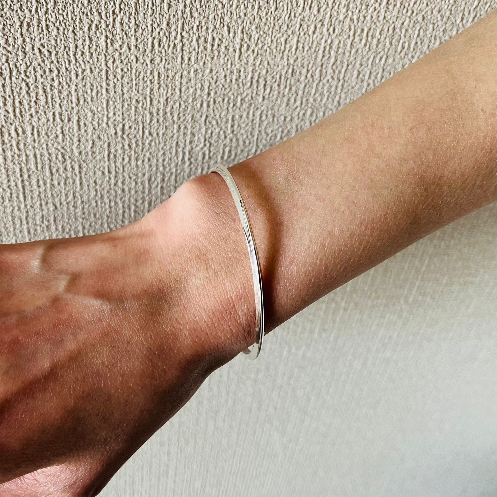 【ASSET SILVER】三角錐バングル / シルバー925 / 幅2.8mm / 手首周り14cm