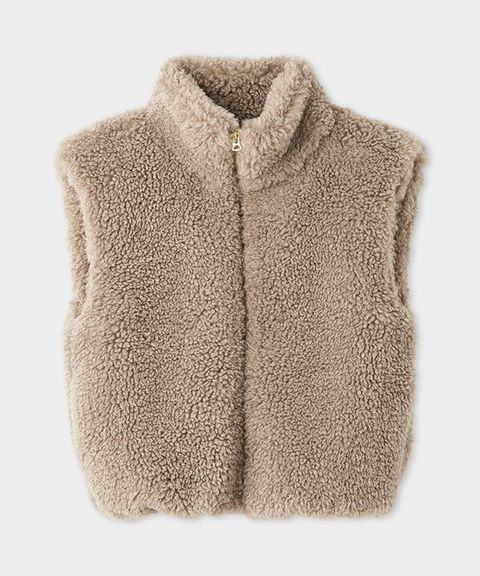 フェイクファージップアップベスト(ベージュ) ポリエステル / ショート丈 / ポケット付き / 裏地あり / MWFV255040