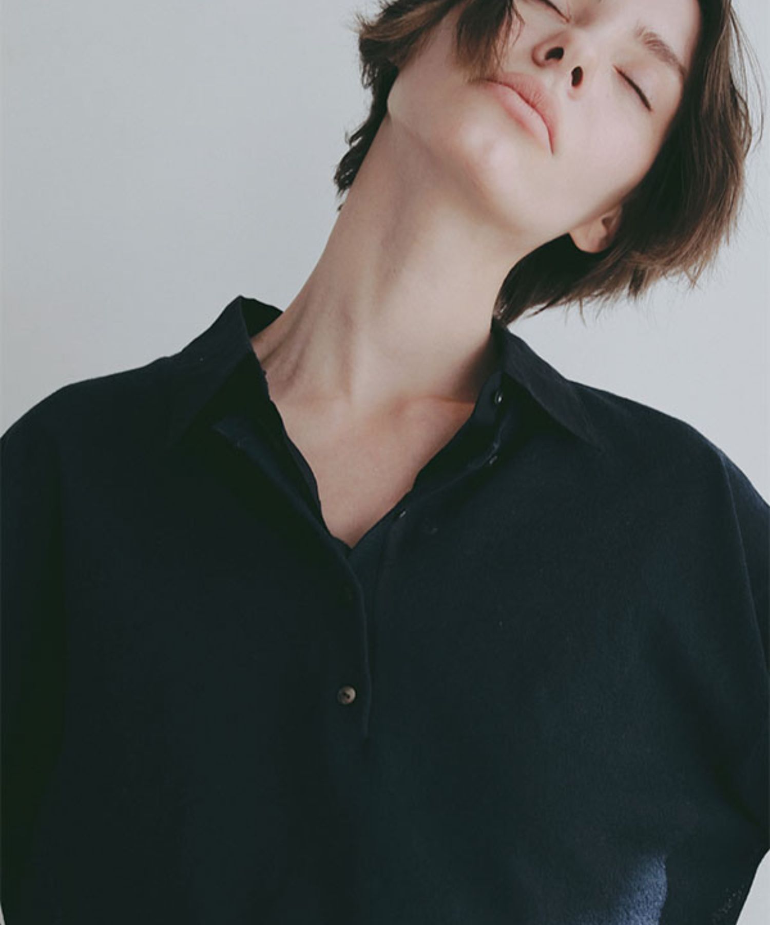 ヘンリーネックシアーニットプルオーバー(ネイビー) 綿 / ウォッシャブル / 手洗い可 / シアー素材 / 1226211066