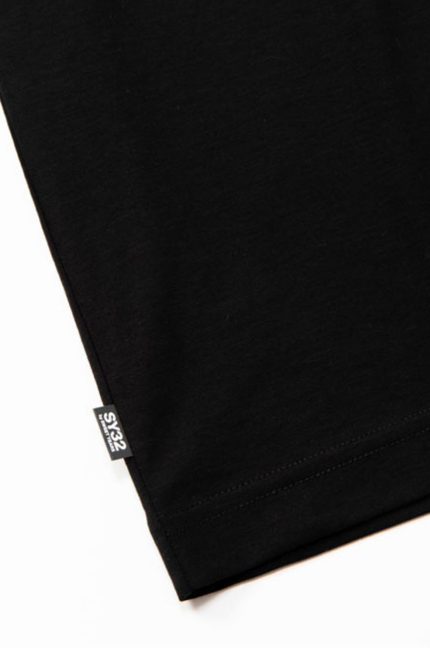 DESIGN NECK TEE / デザインネックTシャツ