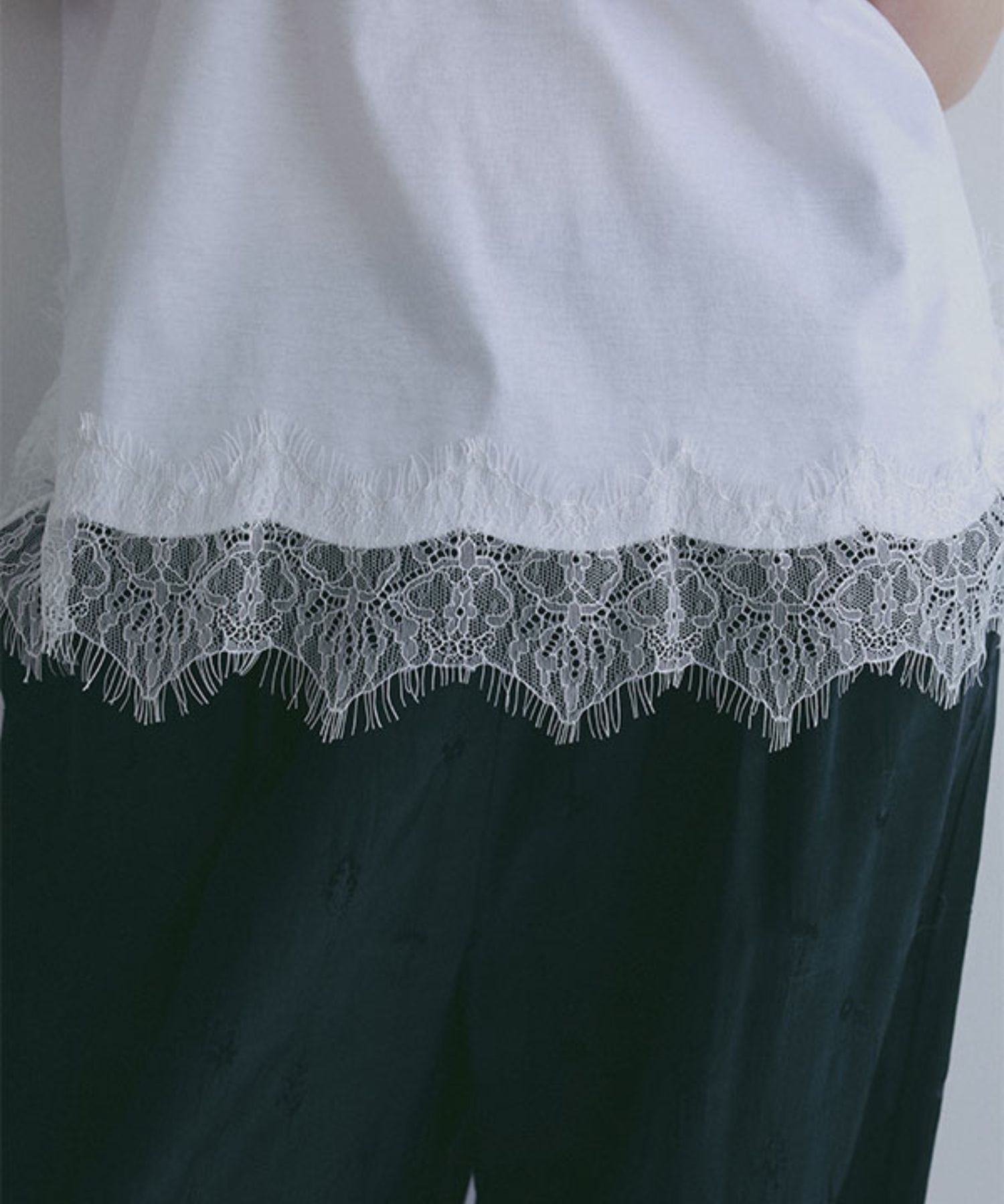クルーネックヘムレースTee ( WHITE ) 綿 / 通気性有り / 薄手 / 手洗可 / 1226212194