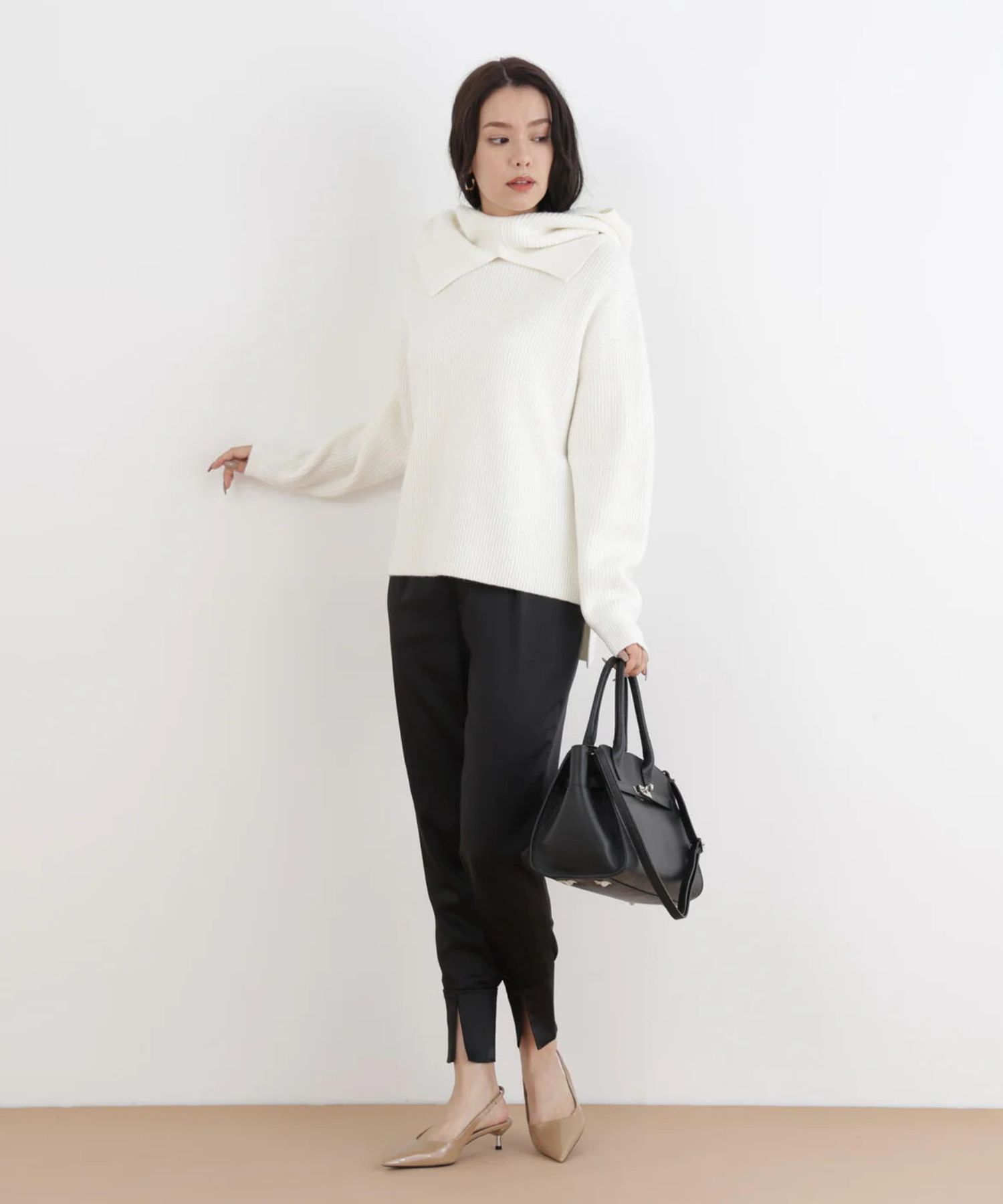 フードスヌード付きニットプルオーバー(ホワイト)アクリル / ストレッチあり / かぶって着用 / スヌード付き/ 0316170131