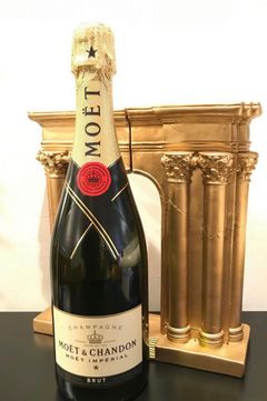 MOËT &amp; CHANDON - モエ アンペリアル デザイン バイ アンブッシュ モエ・エ・シャンドンのシャンパン「モエ アンペリアル」アン