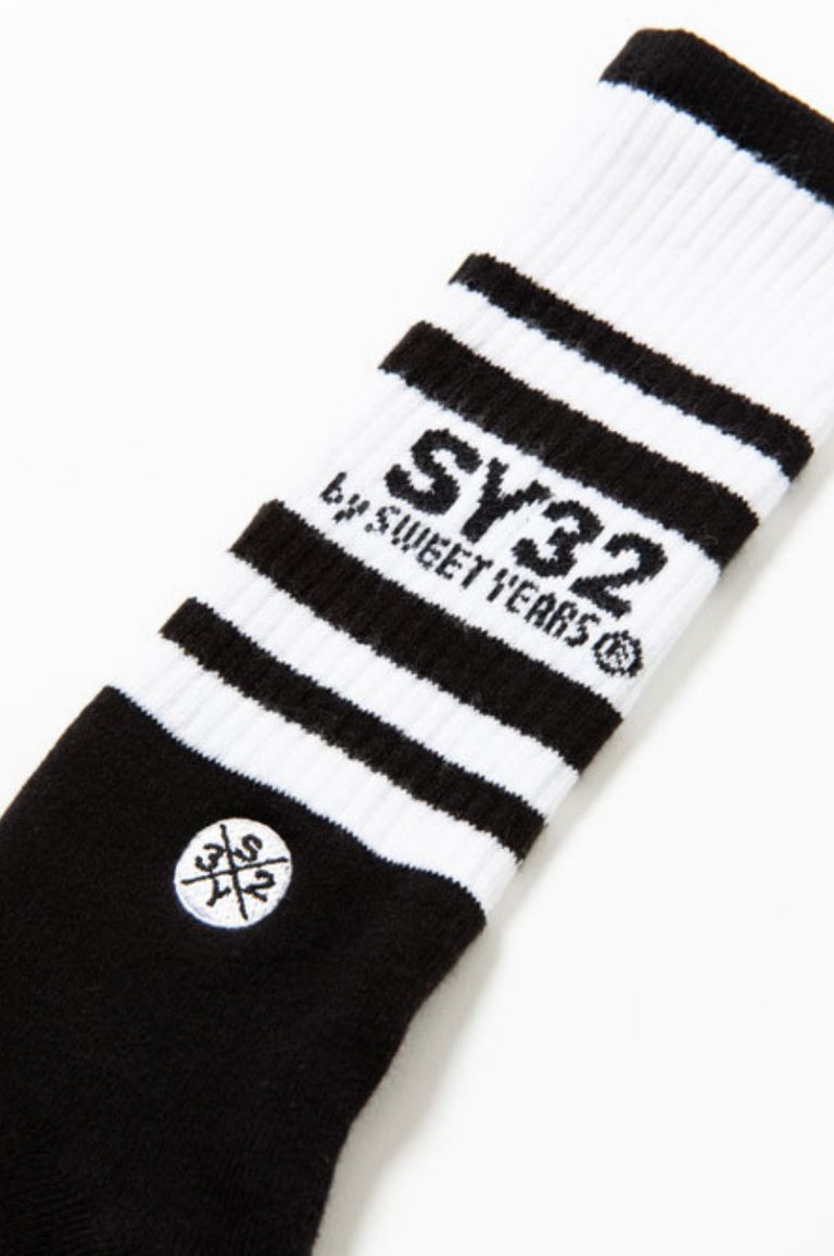 国内発/本物保証/SY32 by SWEET YEARS グラフィック ソックス2色 SY32 by SWEET YEARS 靴下 「SY32 YEARS」GRAPHIC SOX メンズ