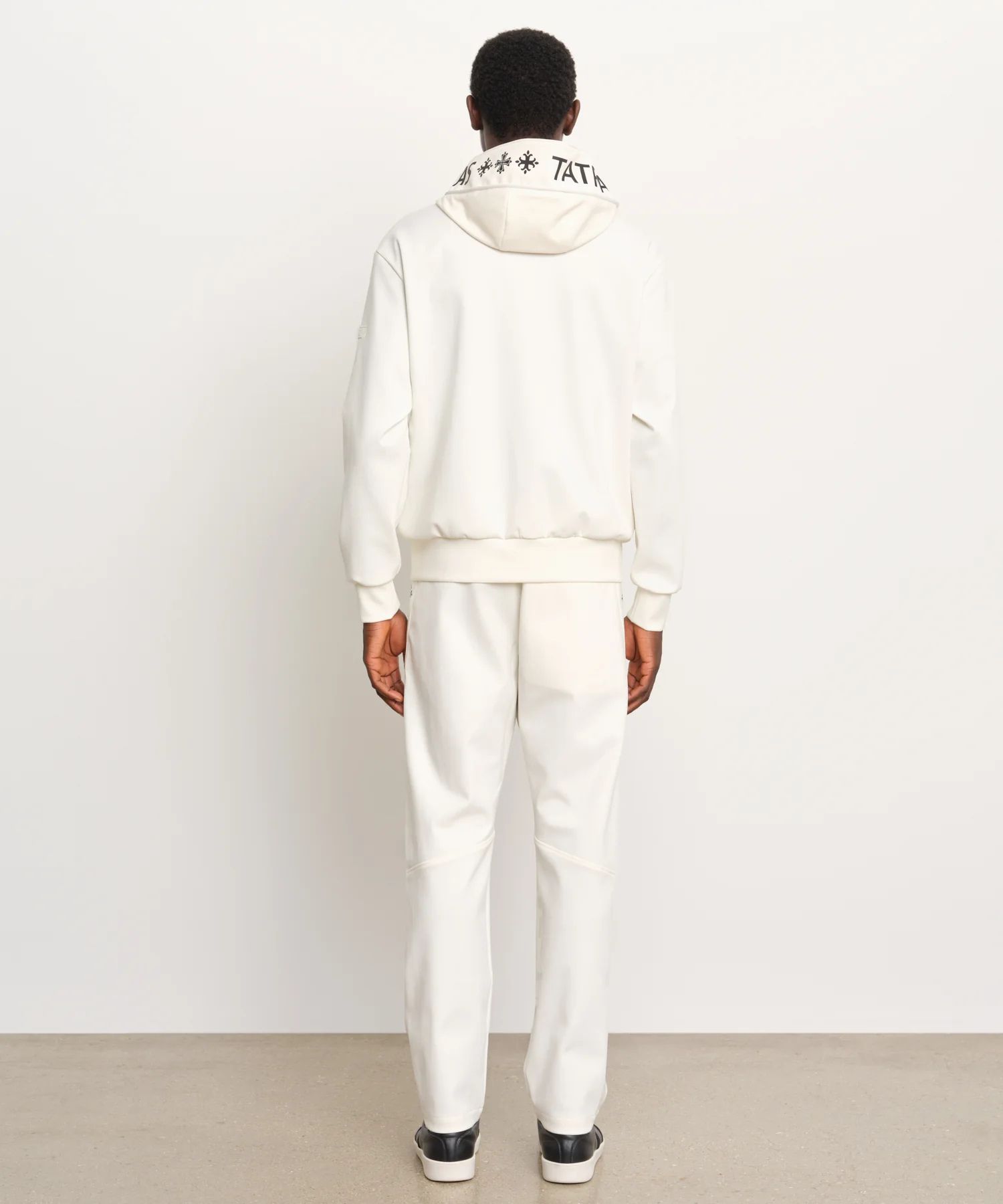 BARBIO バルビオ パーカー ( アイボリー ) ポリエステル / 圧着プリントロゴ / ジップアップ / メタルファスナー / MCKZ0405063588