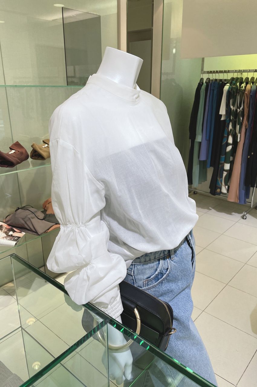 GATHER SLEEVE SHEER BL / ギャザースリーブシアーブラウス