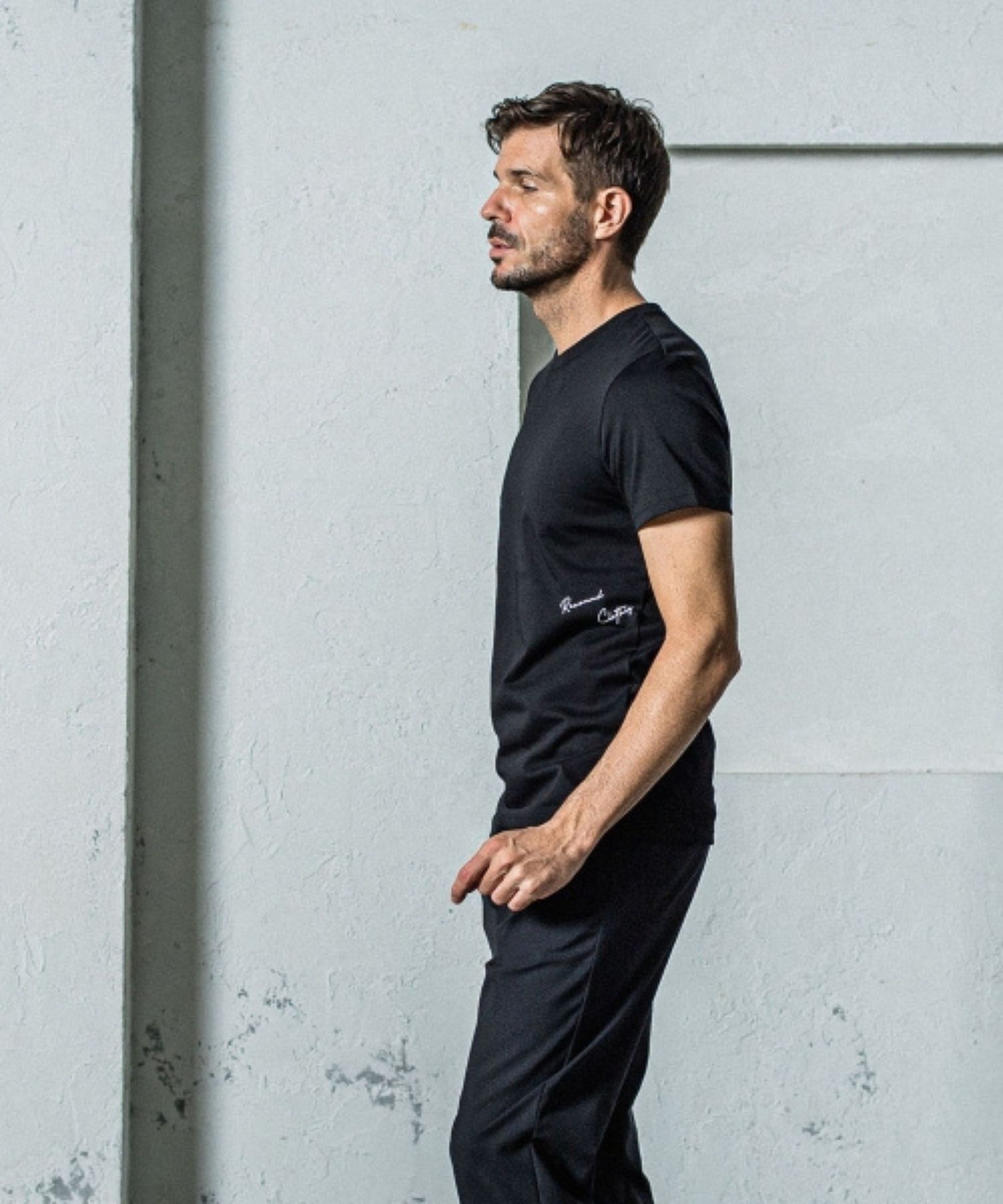 SIDE RC BASIC TEE (BLACK) コットン / ベイシックシルエット / サイドロゴ / UVカット / RC35-T-004