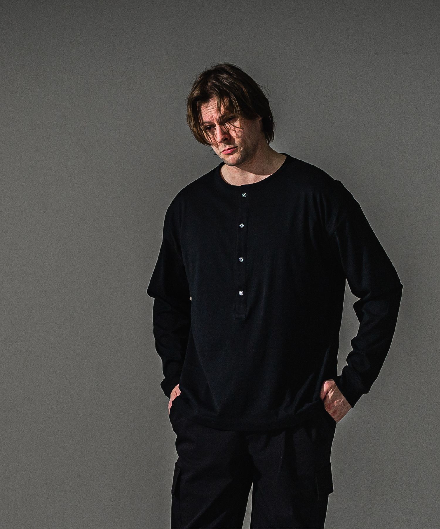 OVER HENRY LONGSLEAVE (BLACK) コットン / 4つボタン / 柔らかい / 手洗可 / RC41-T-004