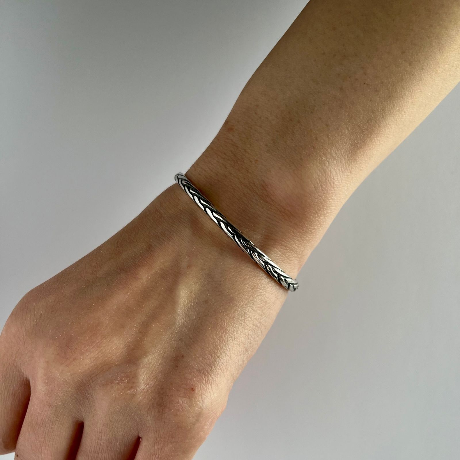 【ASSET SILVER】バングル・ツイスト / シルバー925 / 幅3.5mm / 手首周り13cm