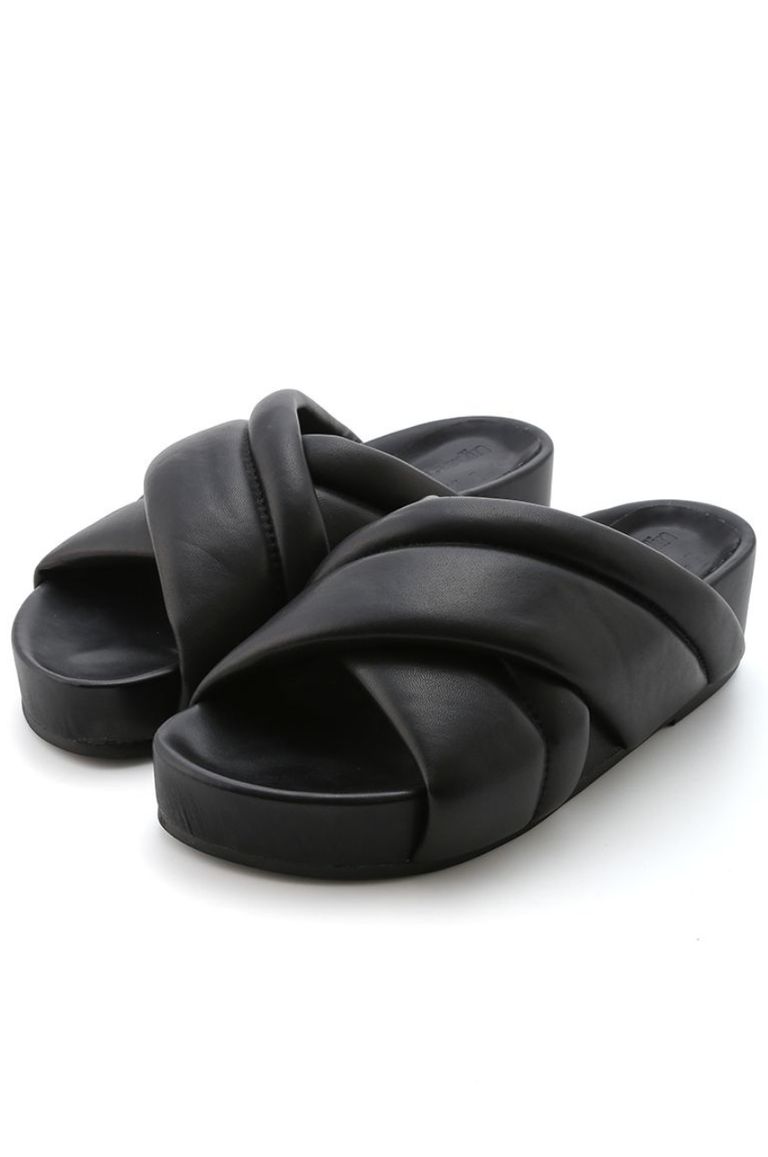 FRAY I.D - 【pierre cardin】パデッドクロスステッチサンダル FRAY I.D - 【pierre cardin】パデッドクロスステッチサンダル