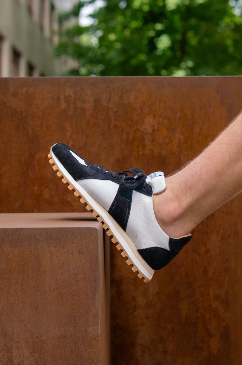 GERMAN TRAINER TRAIL (BLACK IVORY )牛革/ナイロン / TRAIL SOLE / 軽量